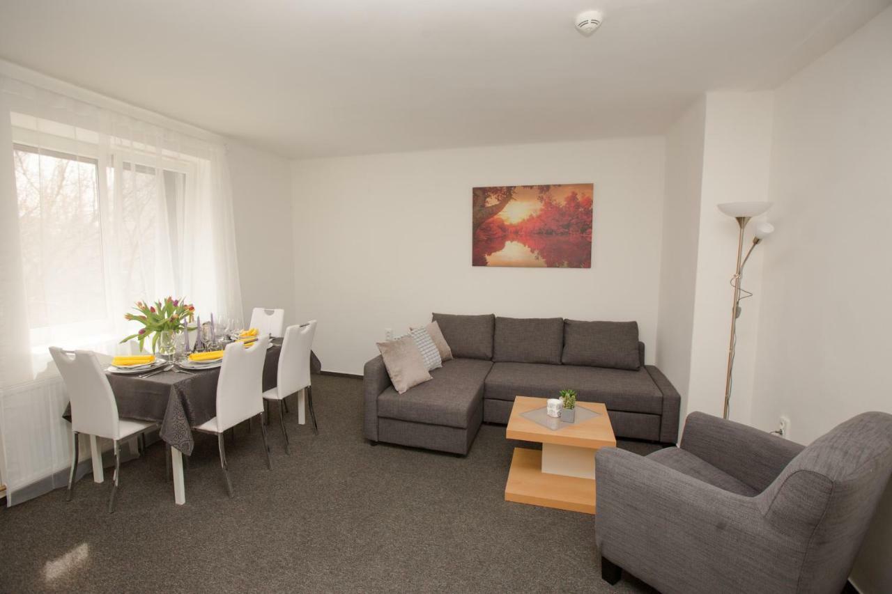 Hotel Blue Apartment Bratislava Ngoại thất bức ảnh